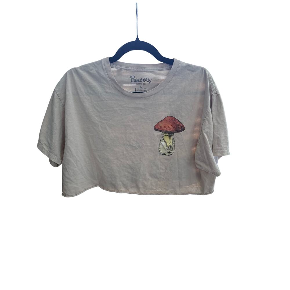 Bowery supply co 100% cotton cropped tee Tshirt mushrooms cottagecore hippie L
